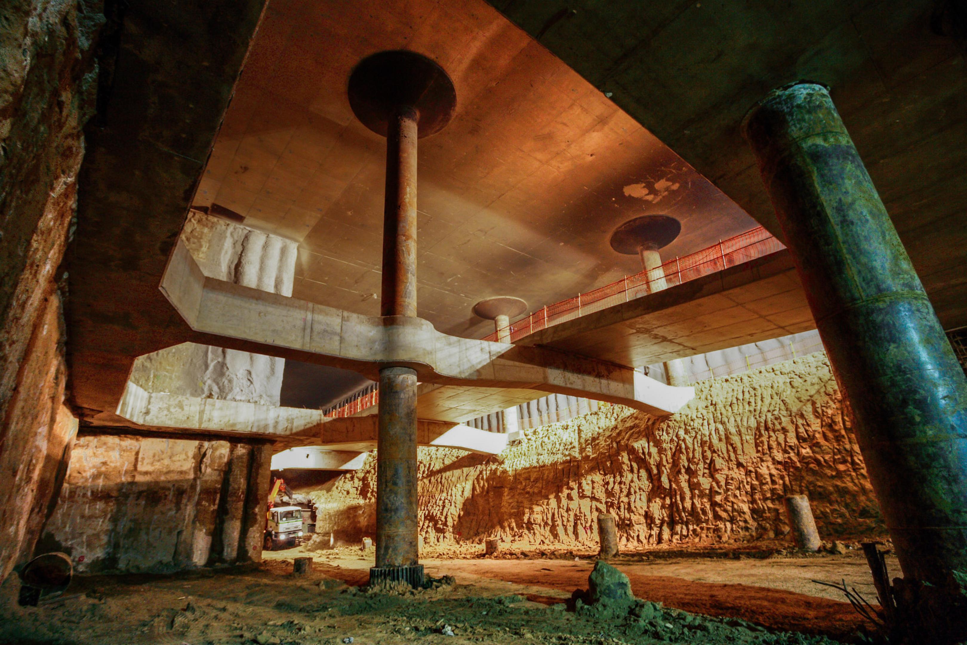 Estación_de_Metro_de_Nuevos_Ministerios_03