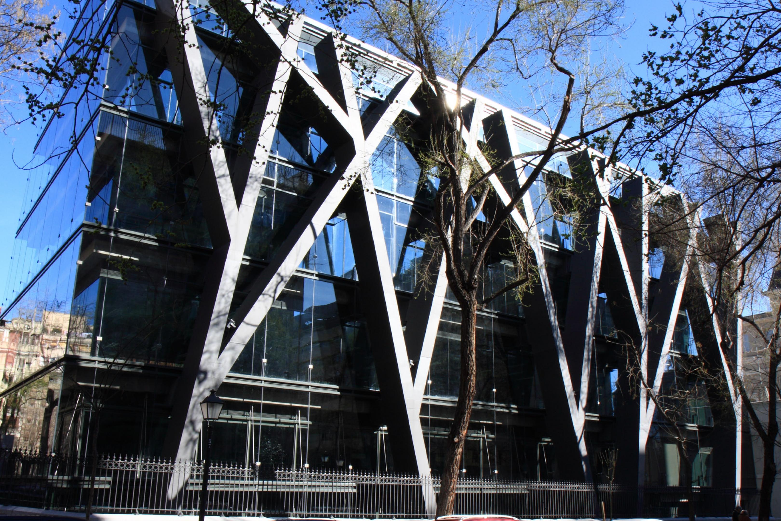 Fundación_Rafael_del_Pino_01