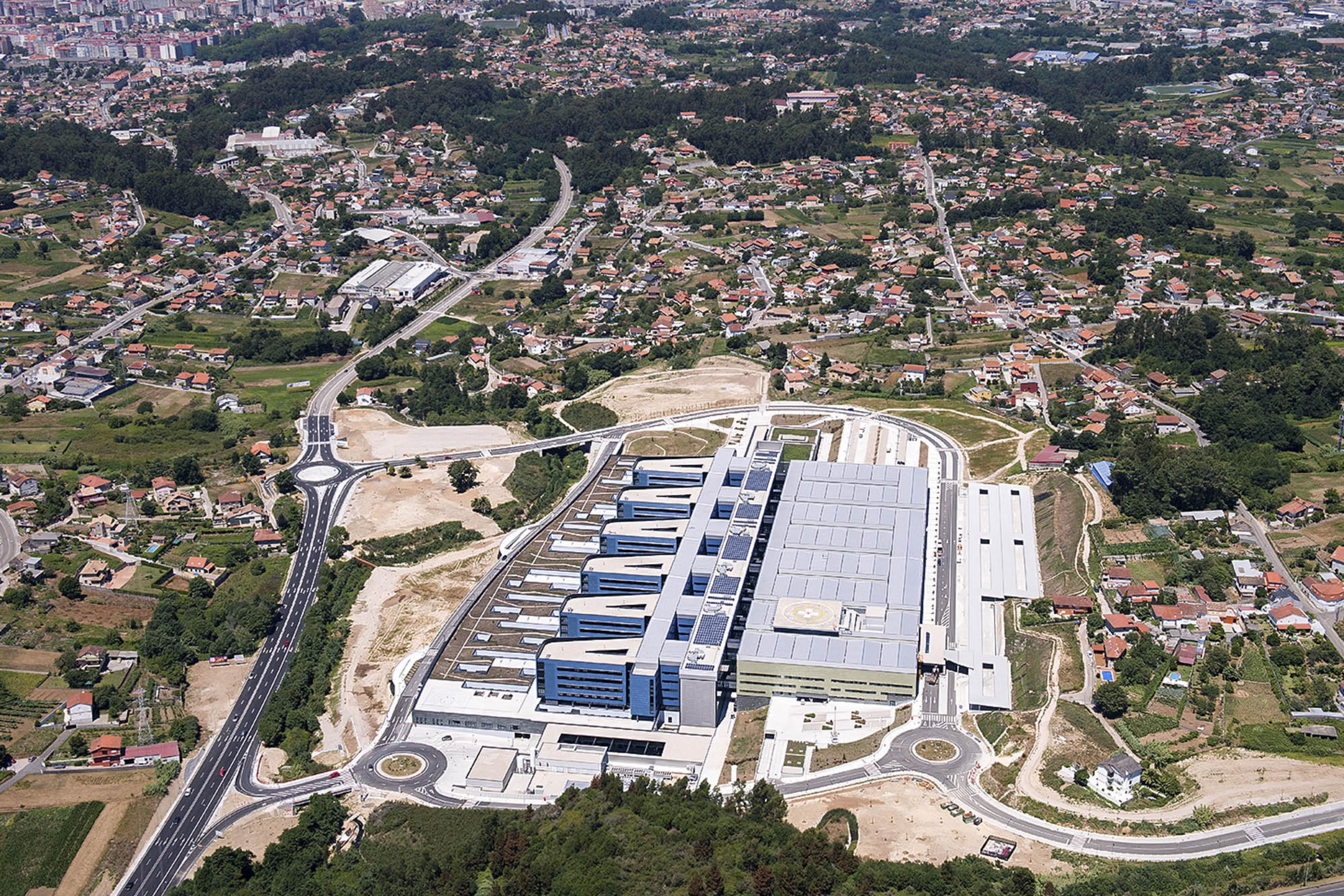 Hospital_Público_Álvaro_Cunqueiro_02